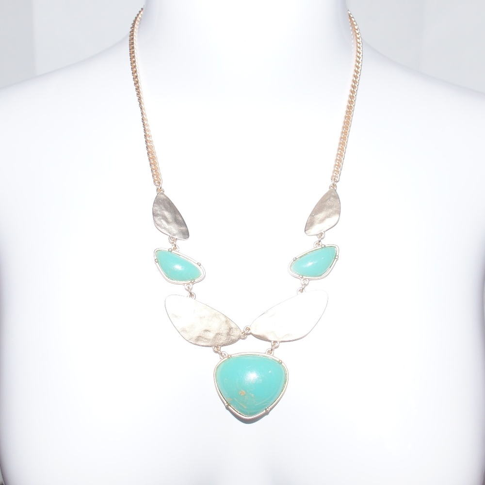 Bay To Baubles Waverly Turquoise Statement Necklac